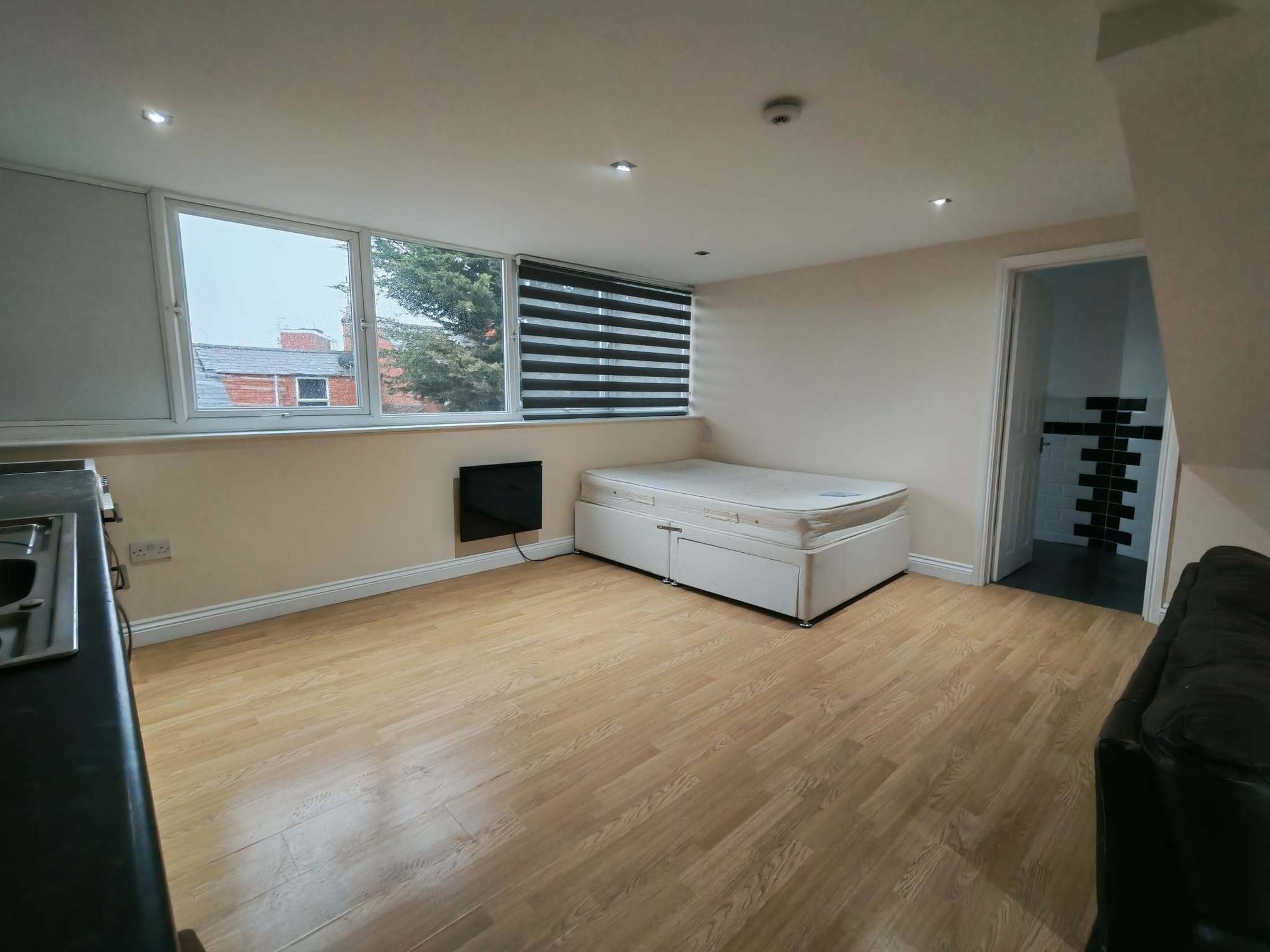 d2cf922b-421a-4594-8b97-2c3412178b32